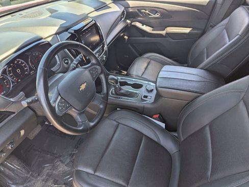 Used 2023 Chevrolet Traverse High Country AWD/4WD image 16