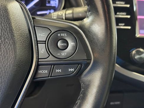 Used 2020 Toyota Camry SE w/ Convenience Package image 30