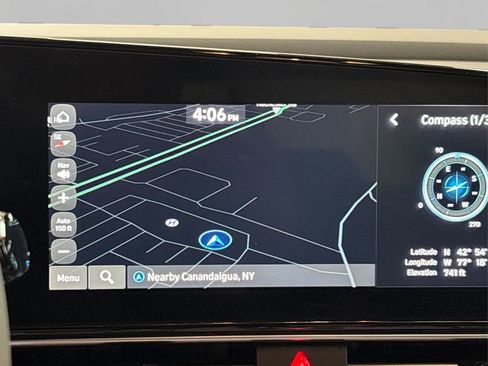 Used 2024 Hyundai Elantra SEL image 24