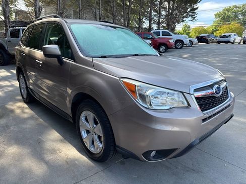 Used 2015 Subaru Forester 2.5i Limited w/ Popular Package #2 AWD/4WD image 7