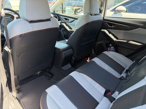 Used 2023 Subaru Crosstrek 2.5i Limited w/ Moonroof Package AWD/4WD image 4