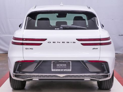 Certified 2026 Genesis GV70 2.5T image 7