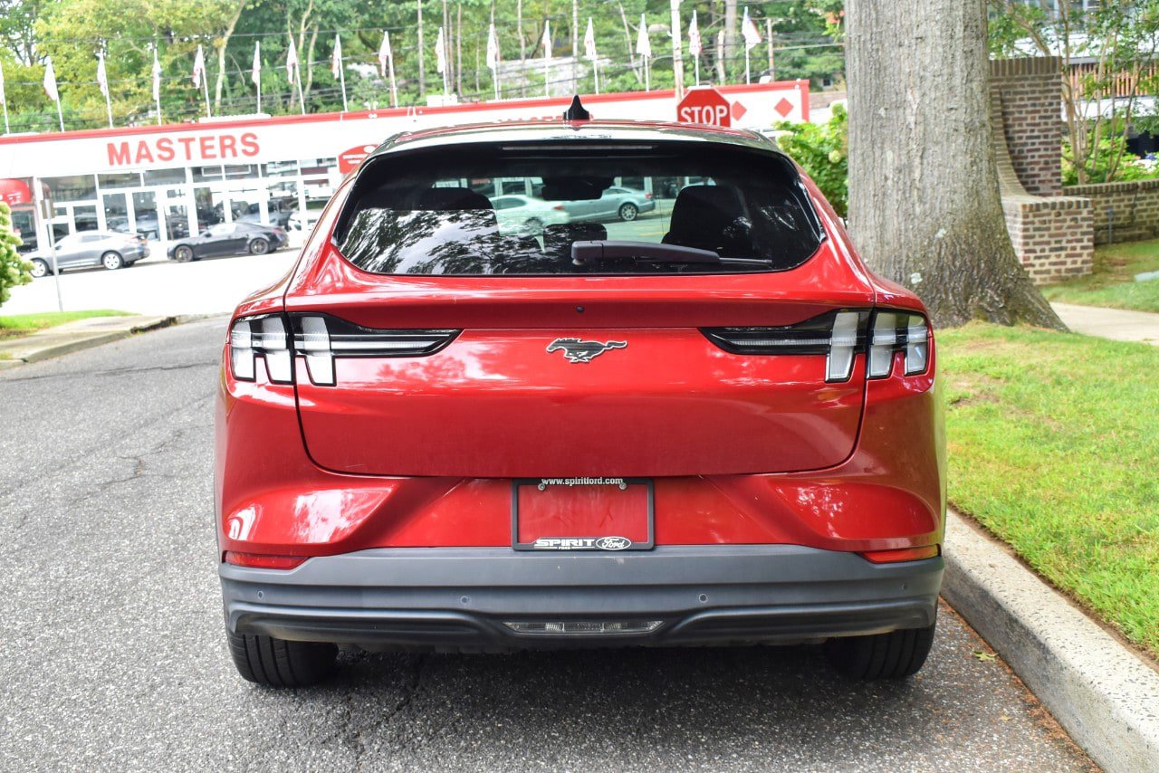 Used 2023 Ford Mustang Mach-E Select AWD/4WD image 7