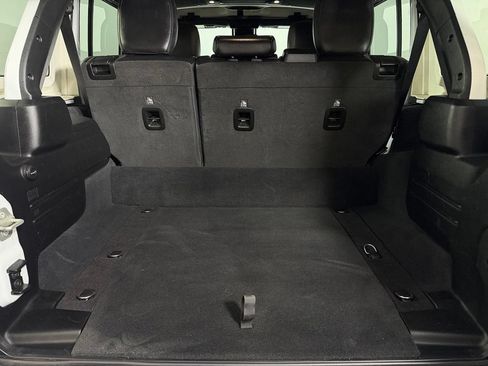 Used 2024 Jeep Wrangler Unlimited Sahara w/ Safety Group AWD/4WD image 22