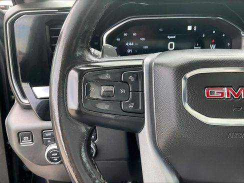 Used 2022 GMC Sierra 1500 Elevation w/ Elevation Premium Package AWD/4WD image 22