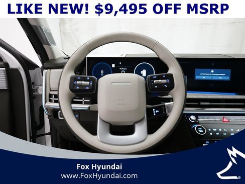 Used 2025 Hyundai Santa Fe Calligraphy image 4