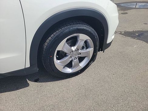 Used 2021 Honda HR-V LX image 26