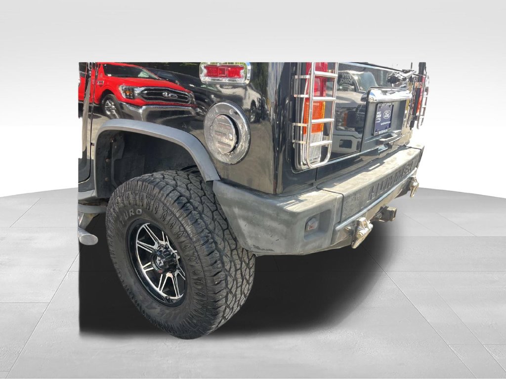 Used 2004 HUMMER H2 w/ Preferred Equipment Group AWD/4WD image 11