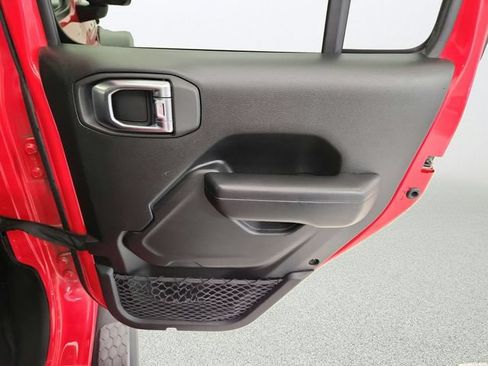 Used 2021 Jeep Wrangler Unlimited Sport AWD/4WD image 25