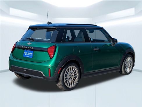 New 2026 MINI Cooper 2-Door Hardtop FWD image 5