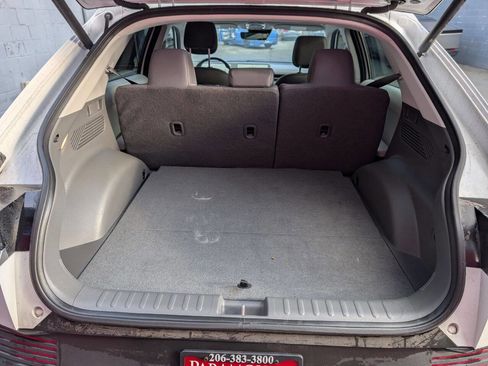 Used 2024 Hyundai Ioniq 5 SEL image 16