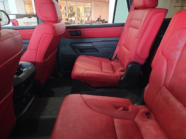 Used 2024 Toyota Sequoia TRD Pro AWD/4WD image 10