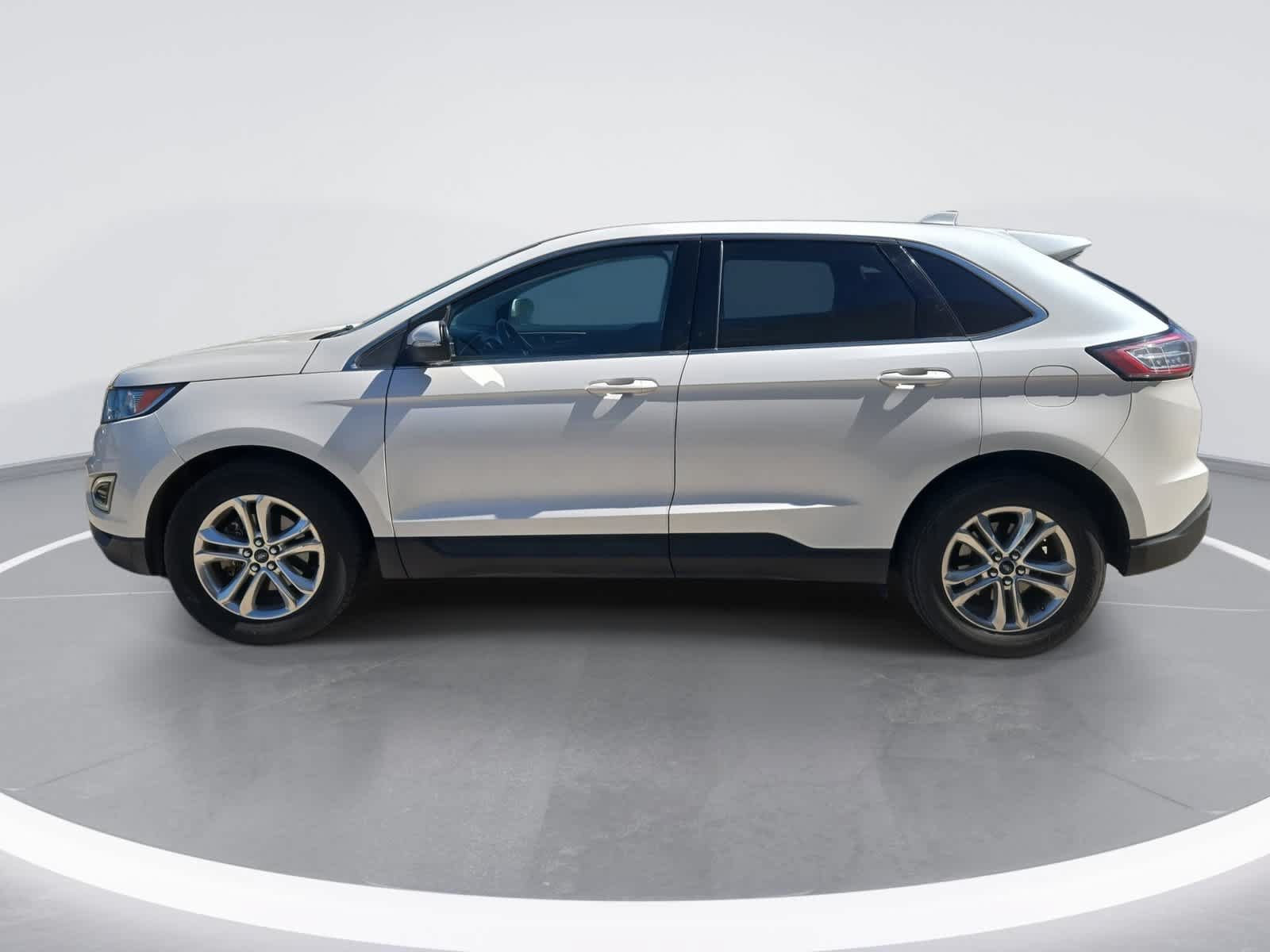 Used 2016 Ford Edge SEL w/ Equipment Group 201A FWD image 5