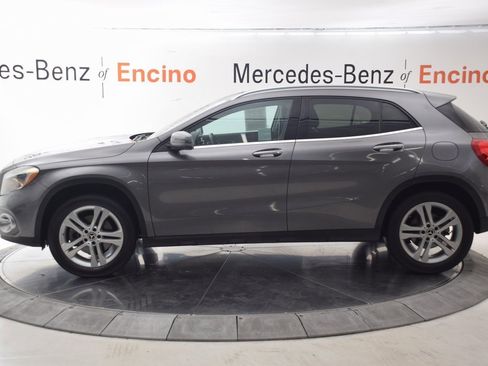 Used 2018 Mercedes-Benz GLA 250 4MATIC image 3