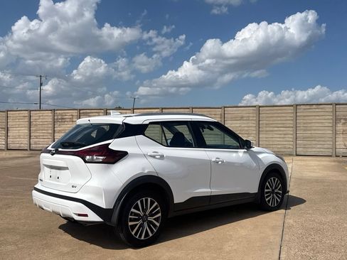 Used 2023 Nissan Kicks SV FWD image 22