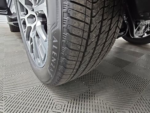 New 2026 GMC Yukon Denali w/ Sun & Power Step Package image 49