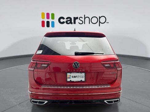 Used 2024 Volkswagen Tiguan SEL R-Line AWD/4WD image 4