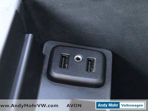 Used 2016 GMC Yukon SLT w/ Open Road Package image 49