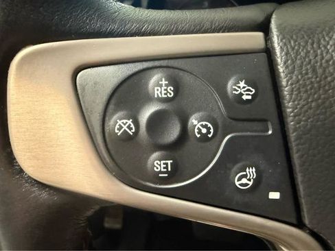 Used 2016 GMC Yukon Denali w/ Open Road Package AWD/4WD image 19