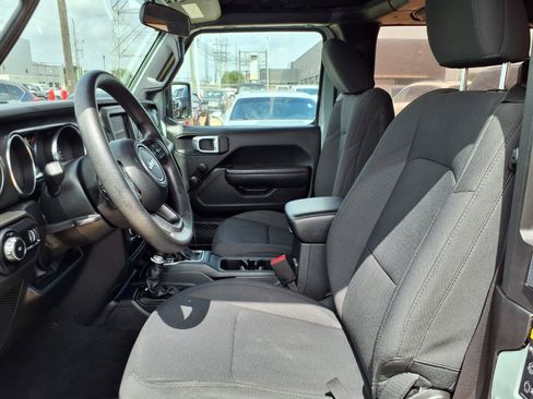 Used 2023 Jeep Wrangler Sport AWD/4WD image 20