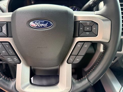 Used 2019 Ford F250 Platinum w/ Platinum Ultimate Package image 28