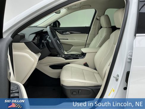 Used 2022 Buick Envision Essence w/ Technology Package I image 17