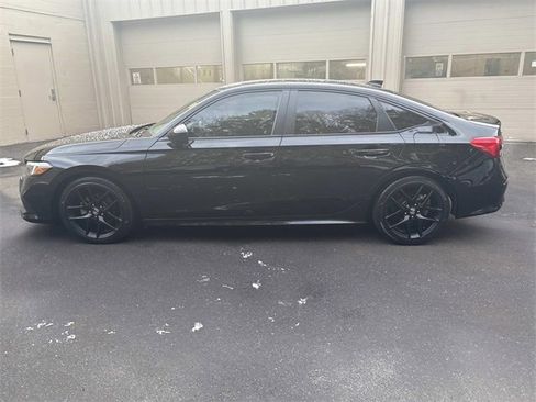 Used 2023 Honda Civic Sport image 10