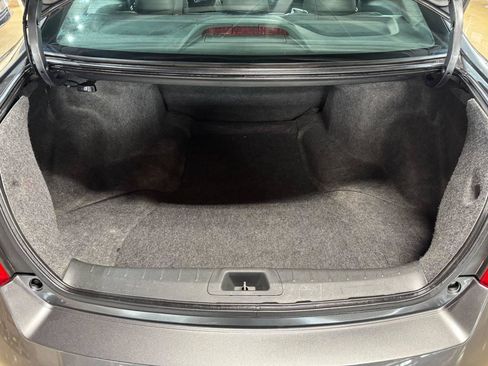 Used 2011 Honda Accord EX-L image 28