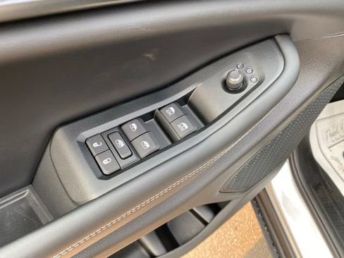 Used 2026 Jeep Grand Cherokee Laredo X AWD/4WD image 20
