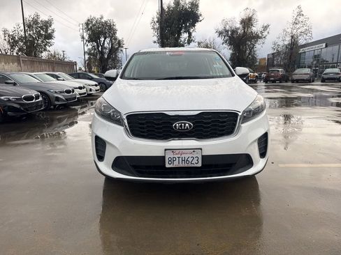 Used 2020 Kia Sorento LX image 8