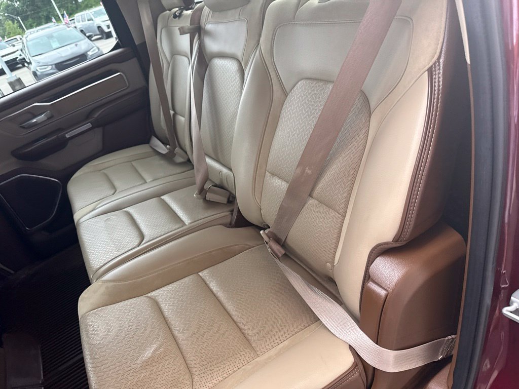 Used 2019 RAM 1500 Laramie AWD/4WD image 11