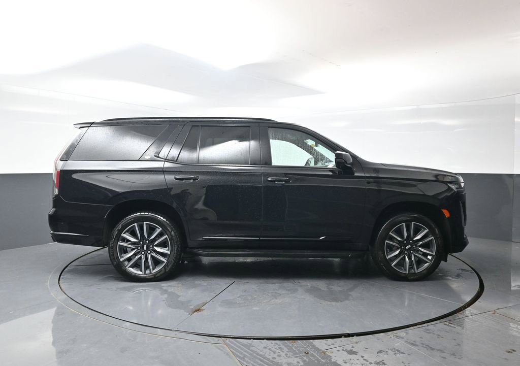 Used 2024 Cadillac Escalade Sport AWD/4WD image 4
