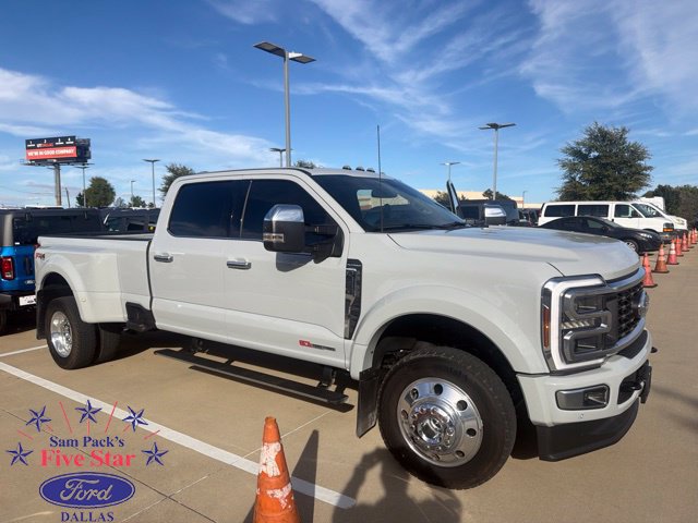 Used 2026 Ford F450 Platinum w/ Platinum Plus Package AWD/4WD image 1