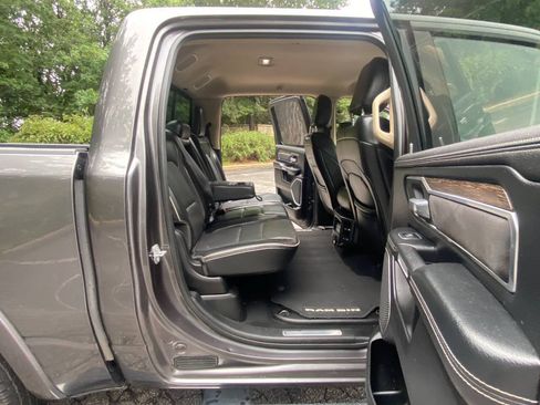 Used 2019 RAM 1500 Laramie w/ Off Road Group AWD/4WD image 54