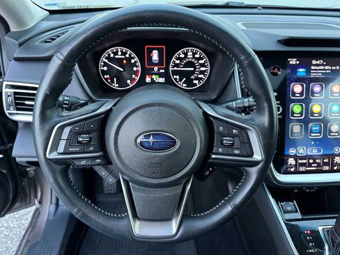 Used 2022 Subaru Outback Limited image 24