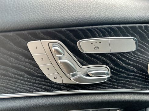 Used 2021 Mercedes-Benz E 350 4MATIC Sedan image 19