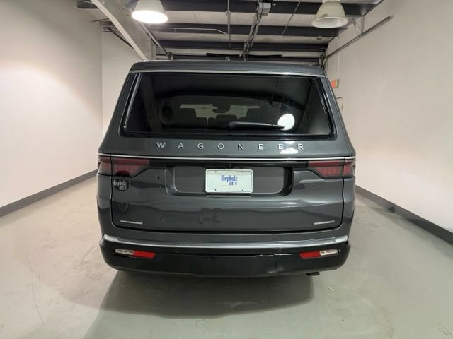 Used 2023 Jeep Wagoneer Series II w/ Premium Group I AWD/4WD image 3