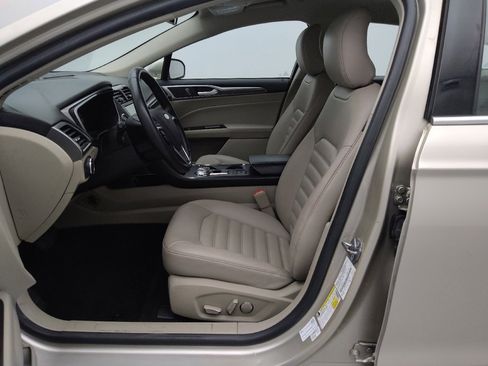 Used 2019 Ford Fusion SEL image 17