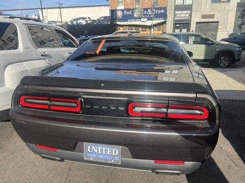 Used 2023 Dodge Challenger GT image 6