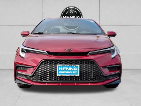 Used 2025 Toyota Corolla SE FWD image 3