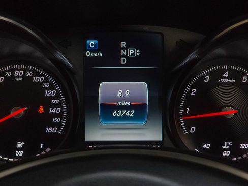 Used 2015 Mercedes-Benz C 300 4MATIC Sedan image 30