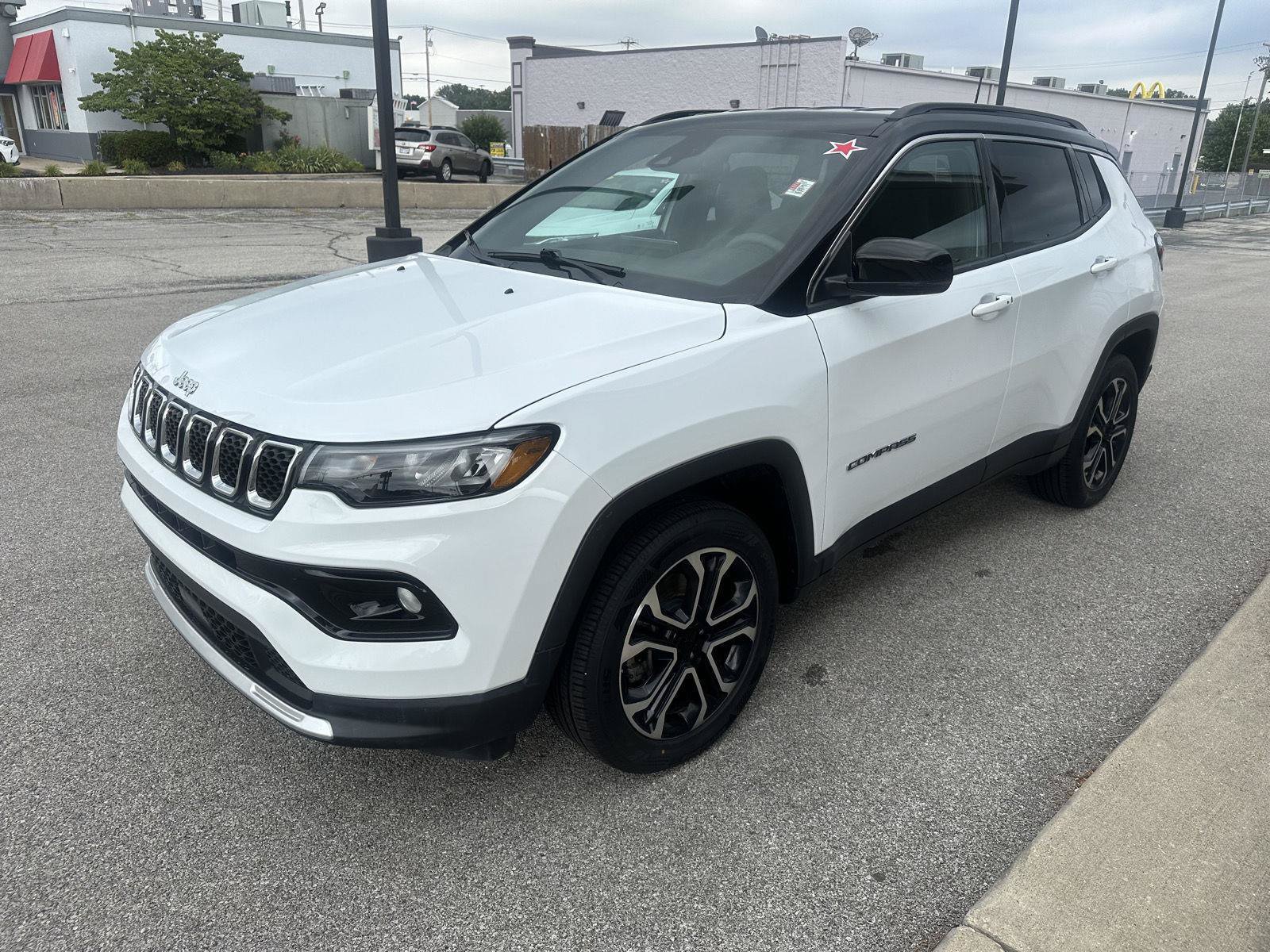 Used 2023 Jeep Compass Limited AWD/4WD image 6