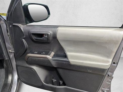 Used 2022 Toyota Tacoma SR5 image 26