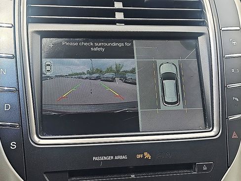 Used 2017 Lincoln MKX Black Label w/ Driver Assistance Package FWD image 28
