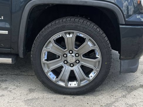 Used 2017 GMC Sierra 1500 Denali w/ Denali Ultimate Package AWD/4WD image 32