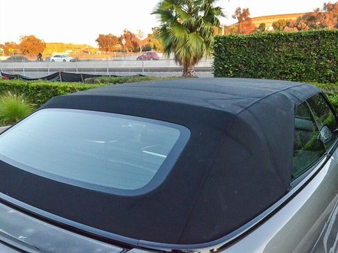 Used 2018 Land Rover Range Rover Evoque HSE Dynamic image 36