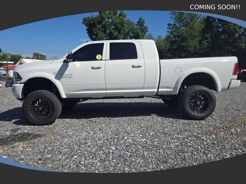 Used 2018 RAM 2500 Laramie w/ Sport Appearance Group AWD/4WD image 2