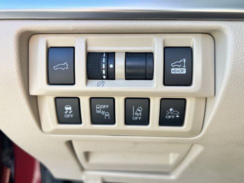 Used 2019 Subaru Outback 2.5i Limited image 19