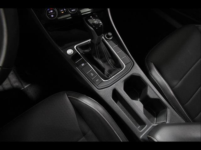 Used 2023 Volkswagen Jetta SE FWD image 14