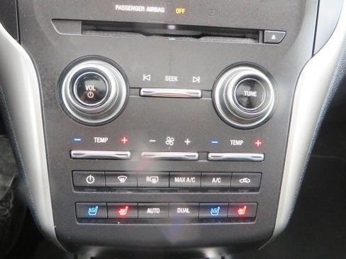 Used 2015 Lincoln MKC AWD w/ Equipment Group 102A Reserve image 22